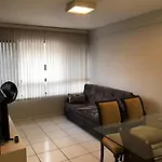 Aconchegante Apartamento Na Ponta Verde Perto Da Praia, Perto De Tudo!!
