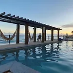 Oceanes Cobertura Beira Mar Em Maceio No Waterfront Ap 306