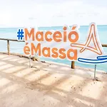Apartamento De Alto Padrao Na Orla De Pajucara