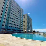Apartamento com 2 quartos de FRENTE PARA O MAR