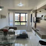 Excelente Quarto e Sala na Ponta Verde