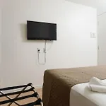Zuza Slim Suites