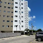 Apto Com 2/4, Elevador, Piscina!