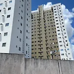 Apto Com 2/4, Elevador, Piscina!