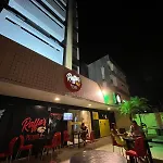 Expresso R1 Hotel