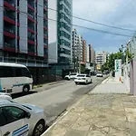 Em Frente Ao Tropico Hotel Com Manobrista, Wi-Fi, Lavadora De Roupas - Apto 202
