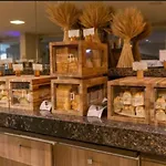 Flat No Ritz Suites -729