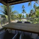 Casa beira mar pé na areia em Maceió
