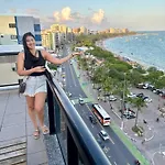 Do Apto Tem-Se Uma Bela Vista Do Mar De Pajucara Neo 2 Qts 2Garar - Adm Nutelss