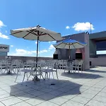 Neo 2 - Beira Mar Da Pajucara Com 2 Quartos
