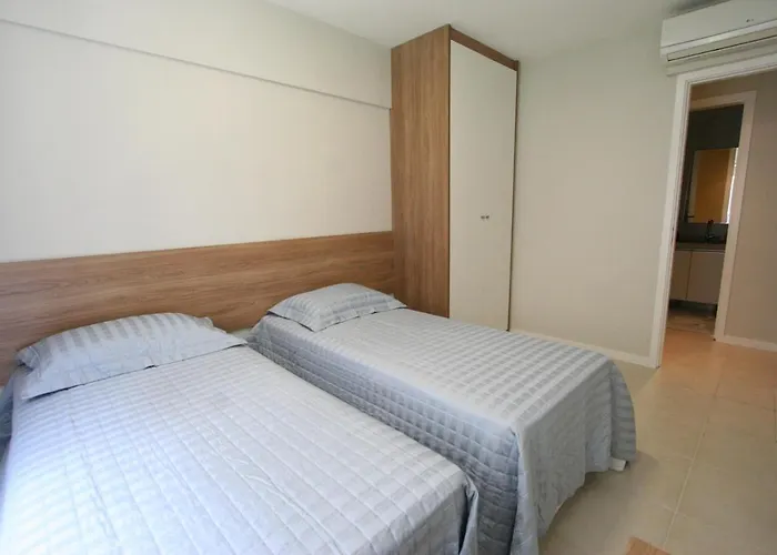 Apartamento NOVO Beira Mar JTR