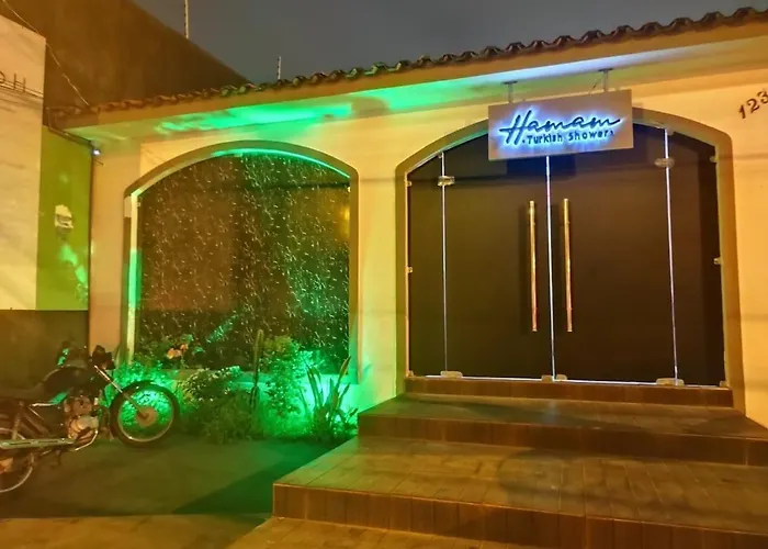 Haman Hostel&Sauna Masculina a 150 mts do Mar da Pajucara