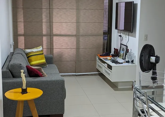 Moderno apartamento perto da praia