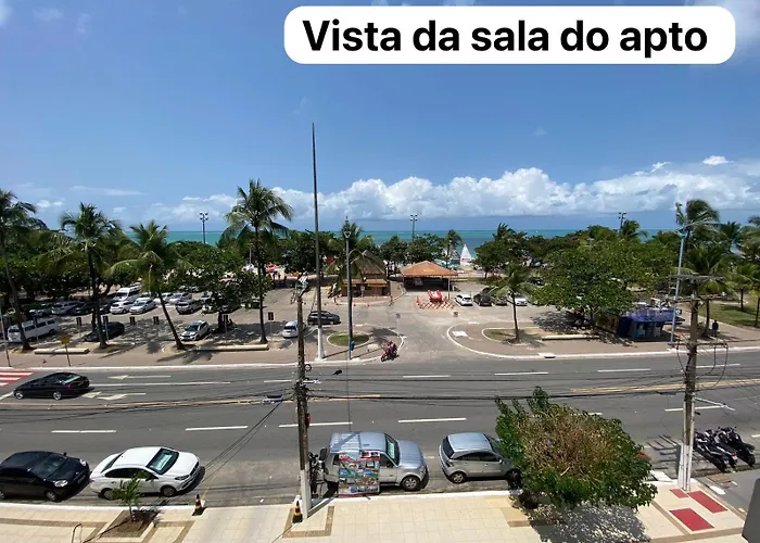 Apto 302 - Linda vista à beira mar na praia de pajuçara em Maceió com tela de proteção