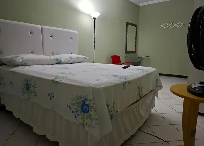 Quarto Domiciliar Em Antares Maceio