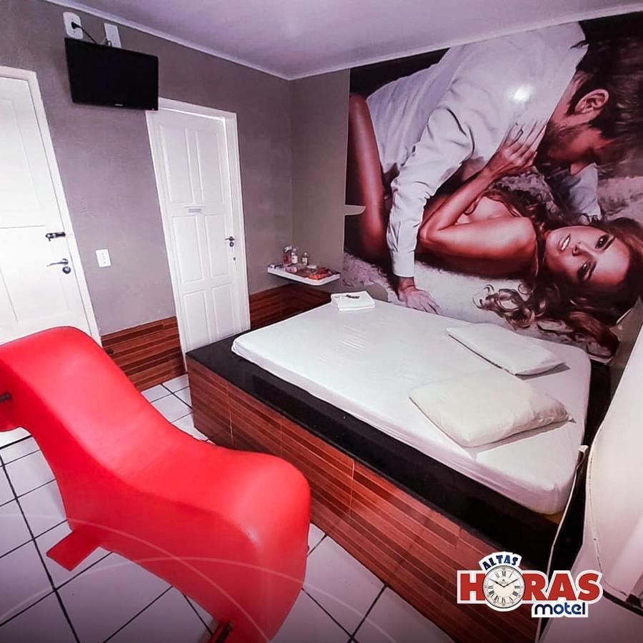 Hotel do amor Altas Horas *