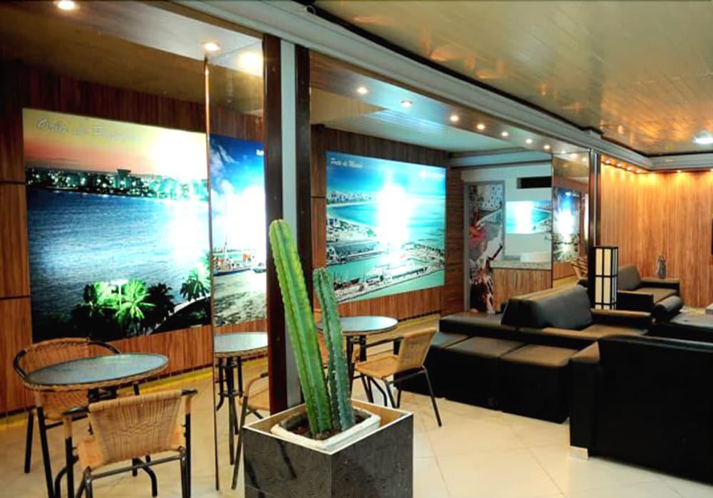 Hotel Laguna