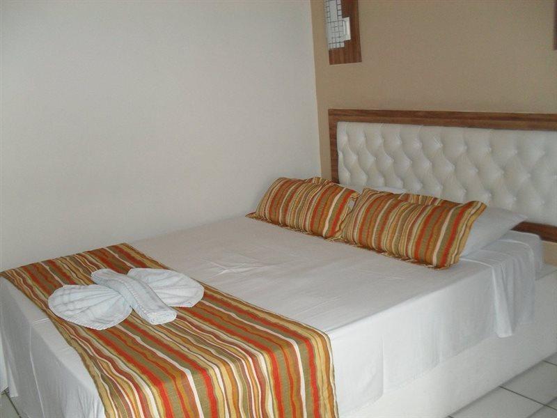 Laguna Hotel 3*