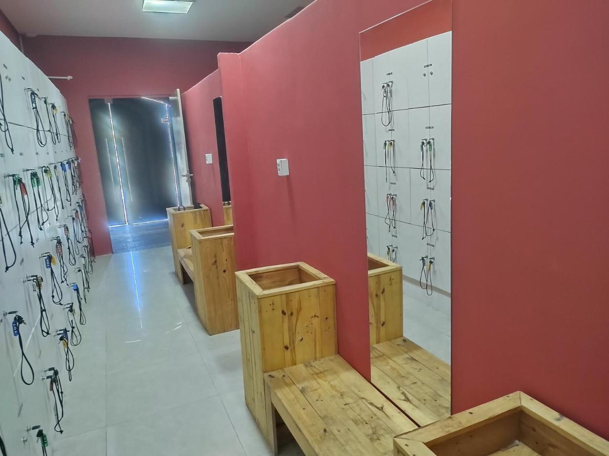Haman & Sauna Masculina A 150 Mts Do Mar Da Pajucara Albergue *