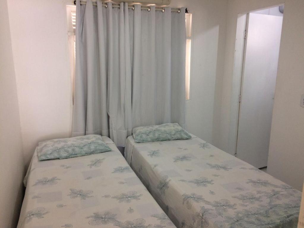 Casa De Em A 100 Metros Da *