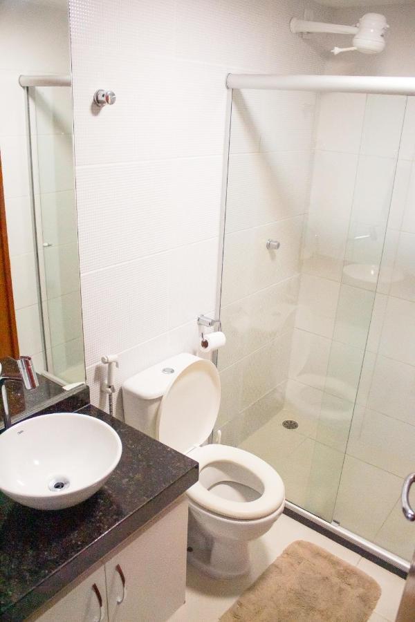 Apartamento Espacoso, Linda Vista, Proximo A Praia *
