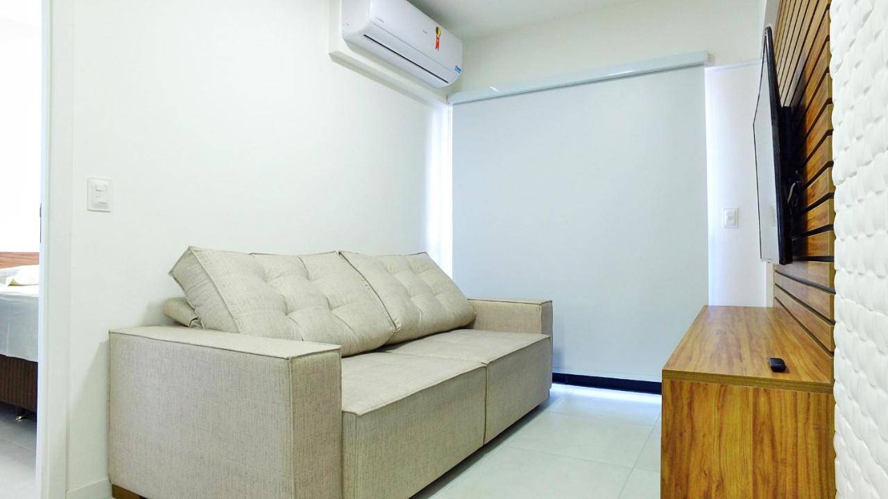 Apartamento Belissima Vista Mar E Sala Com Varanda, Time , Ponta Maceió