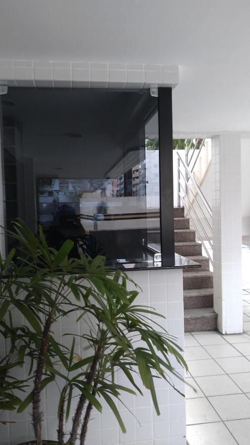 Apartamento Faca A Pe, Ponta Verde, Otima Localizacao *
