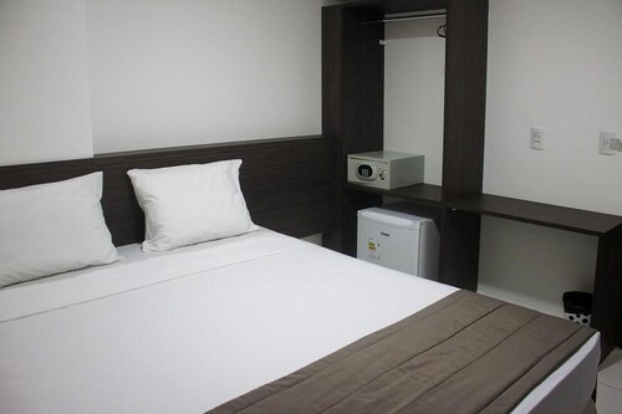 Hotel Tropico