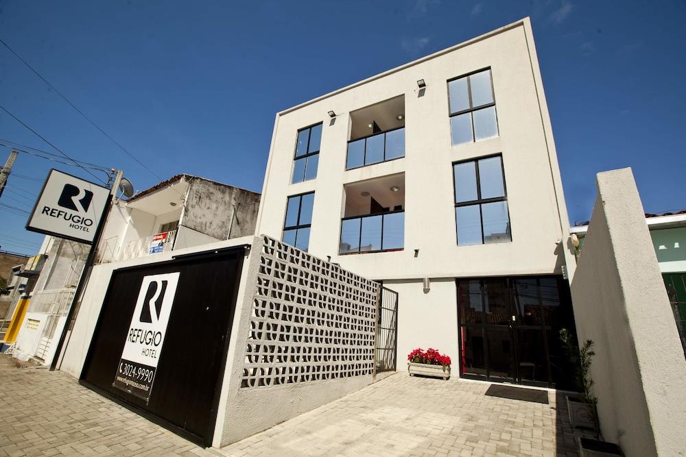 Refugio Hotel