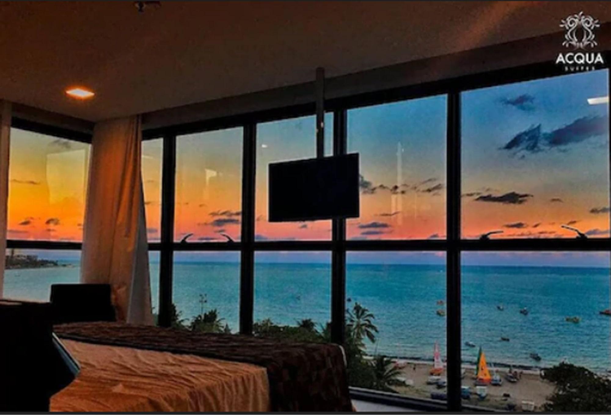 Acqua Hotel 4*