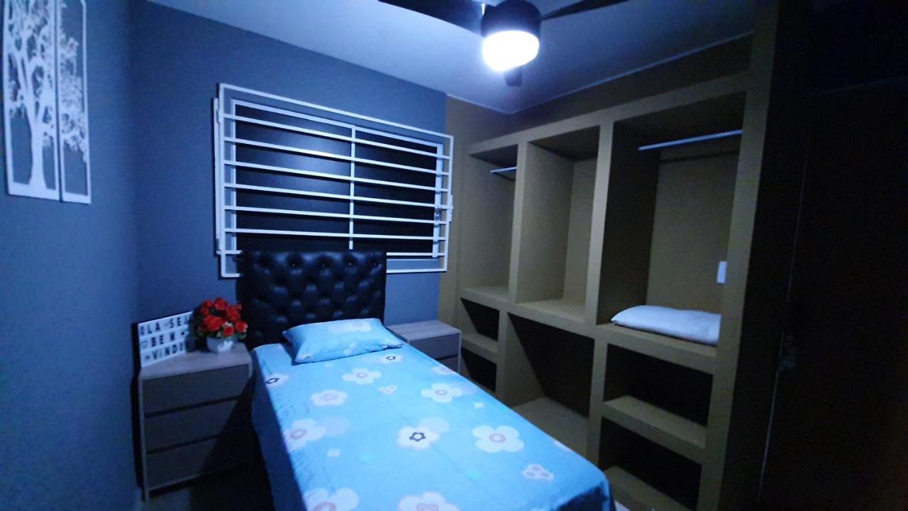Bedroom Airport Homestay *