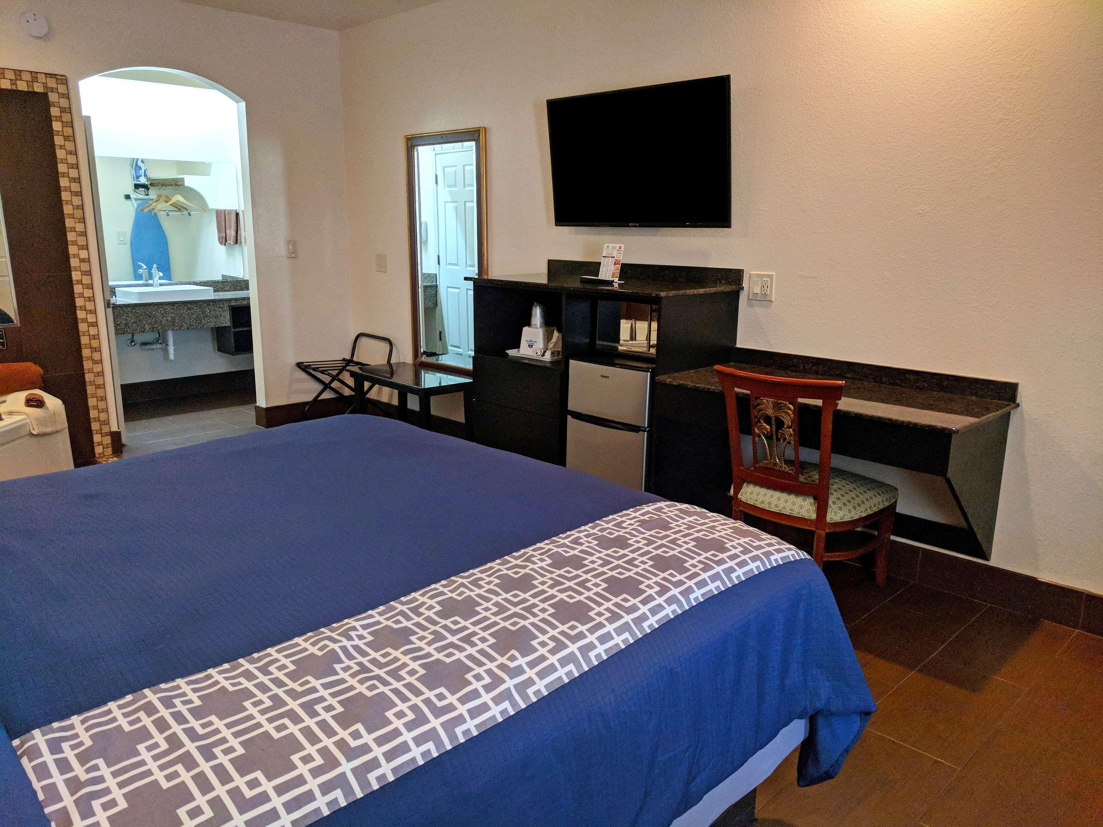 Vistamar Hotel 3*