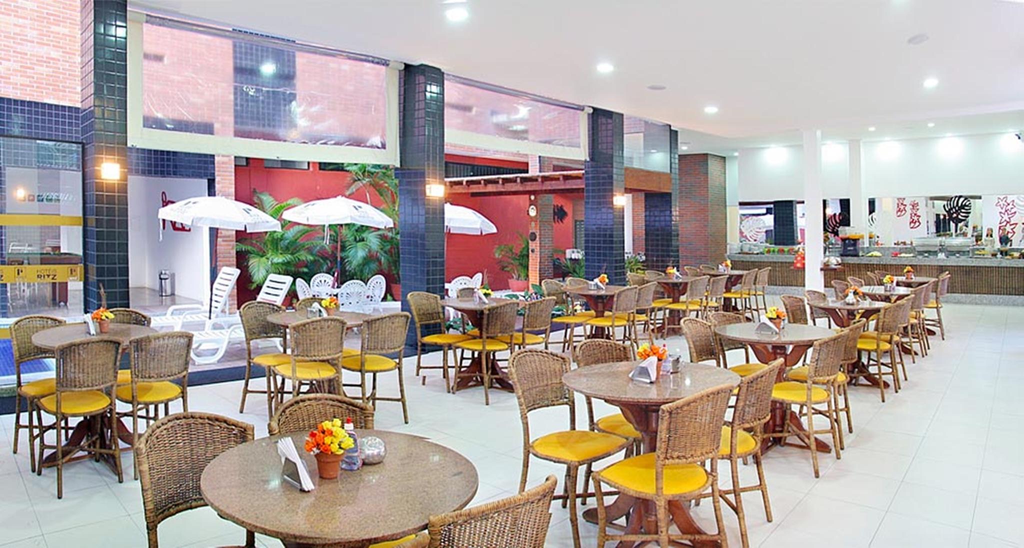 Ritz Plazamar Hotel 3*