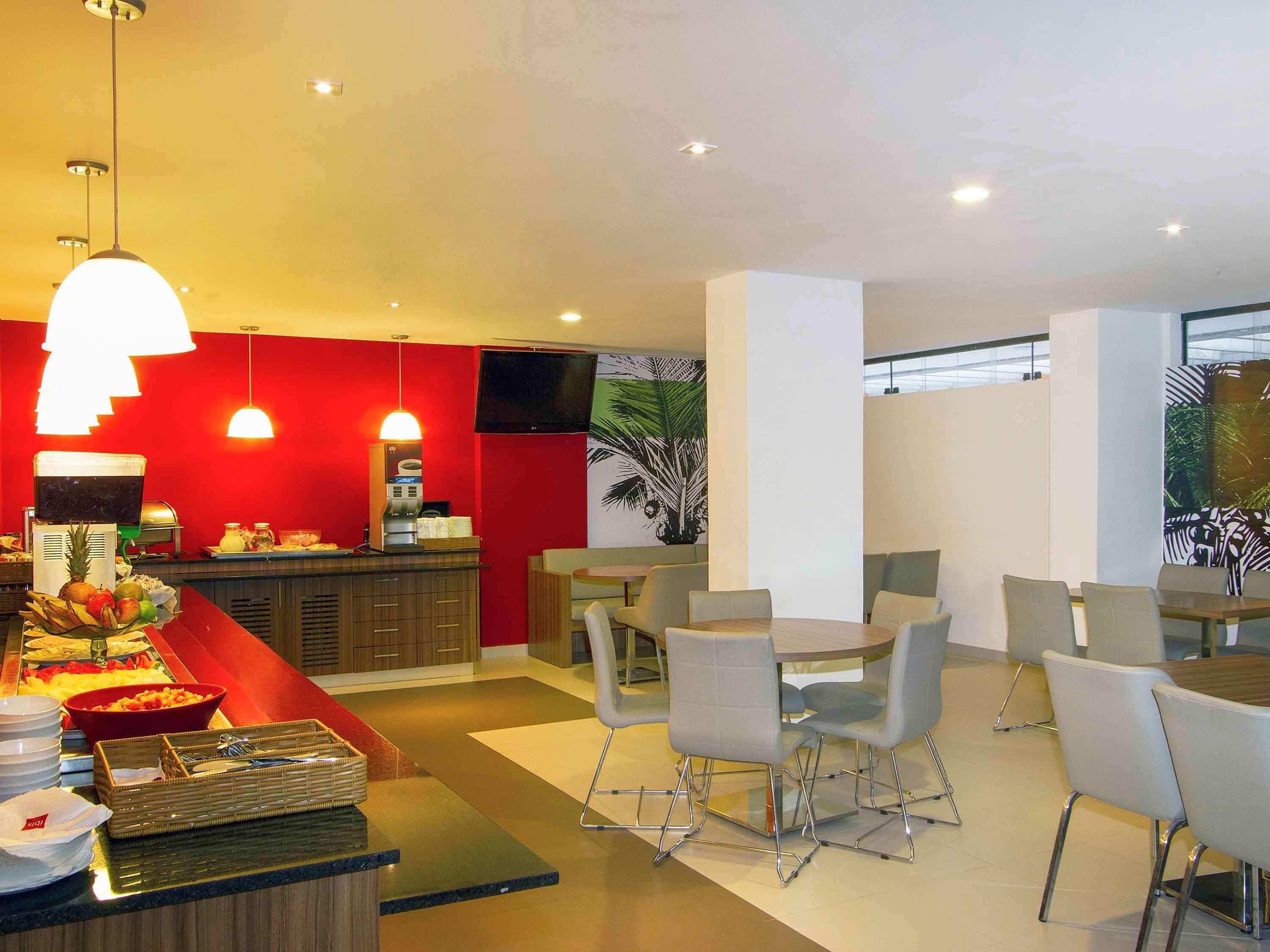 Ibis Pajucara Hotel Maceió