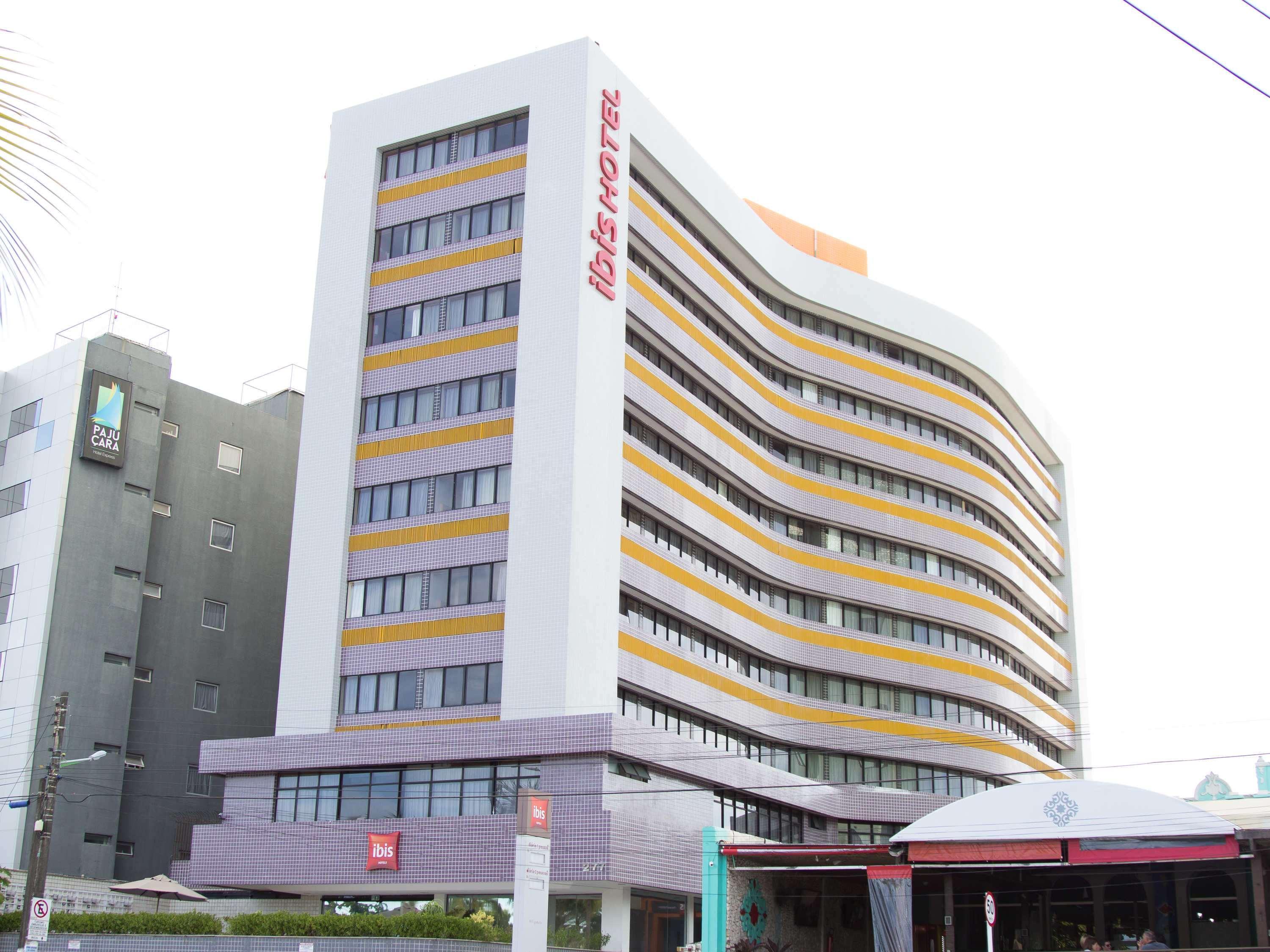 Ibis Pajucara 3*