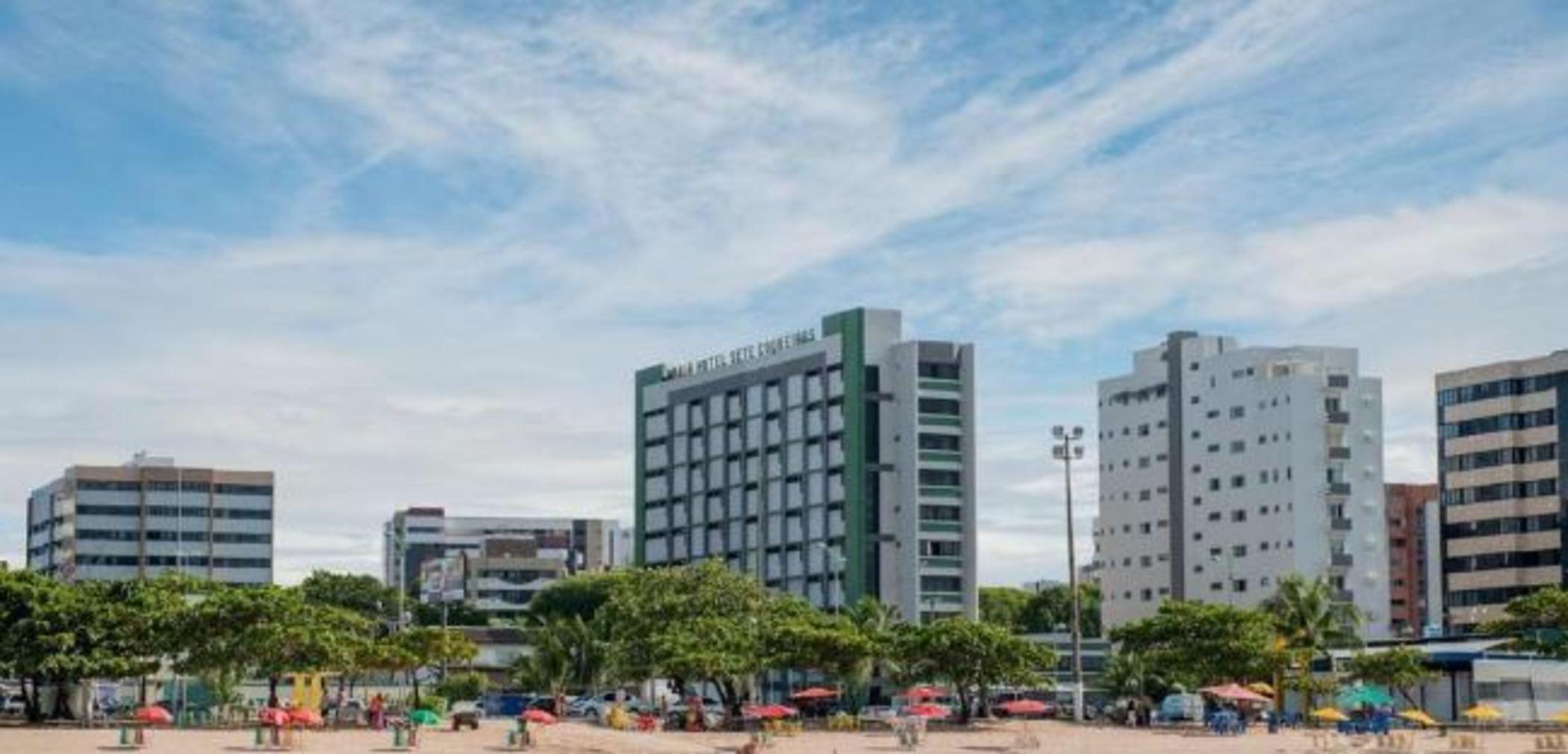 Sete Coqueiros Hotel