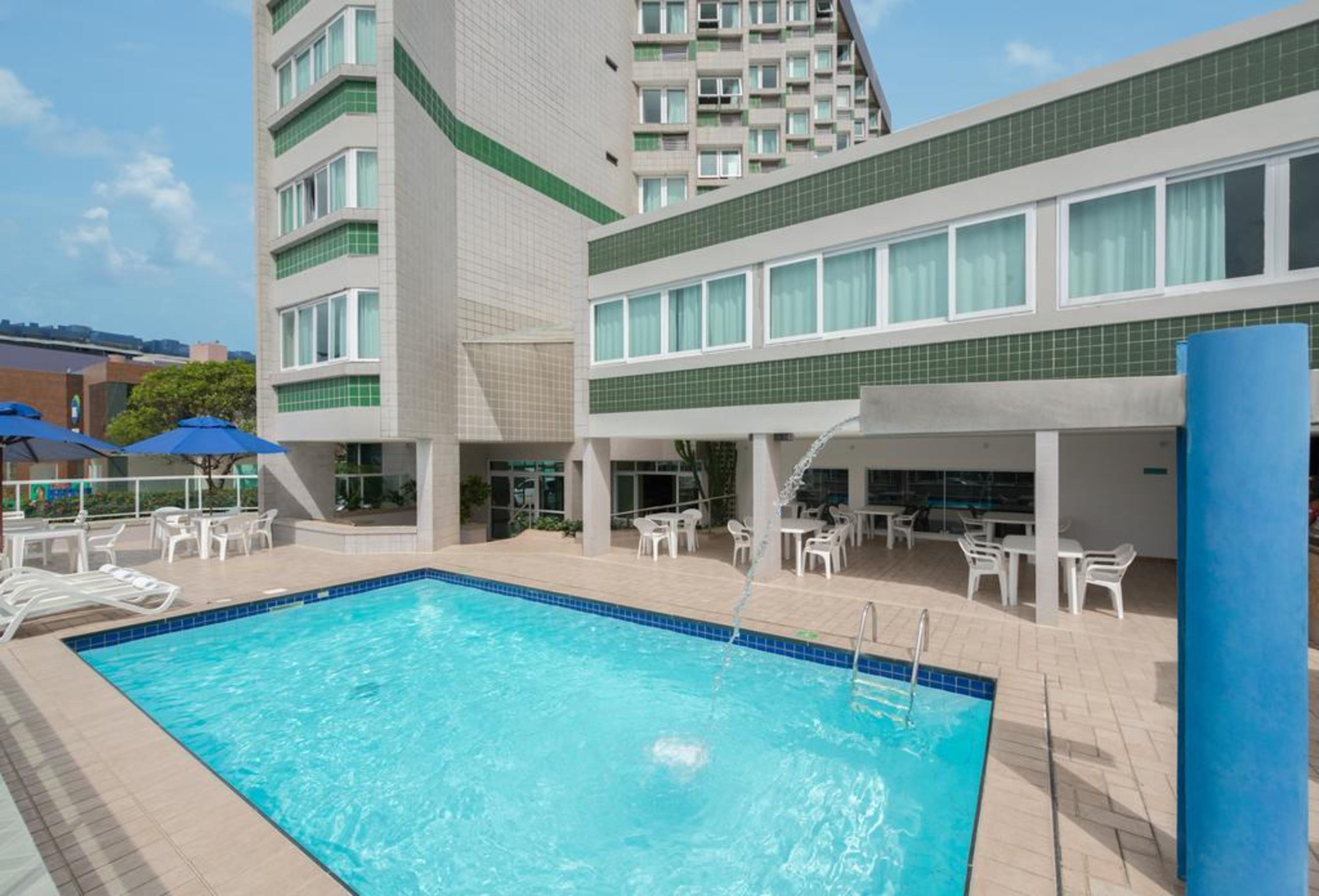 Hotel Sete Coqueiros 3*