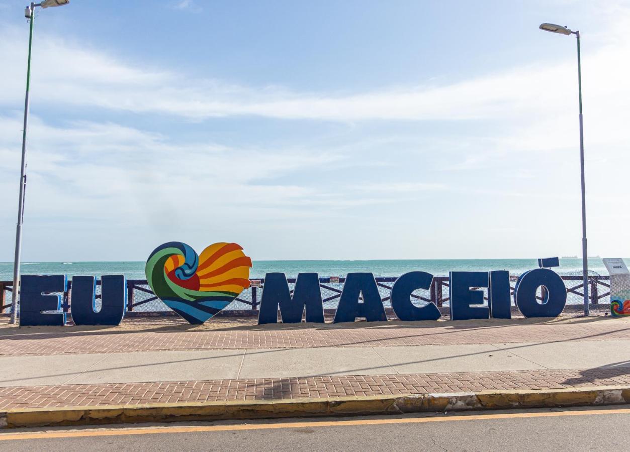 Aconchegante Na Orla De Pajucara Apartamento *