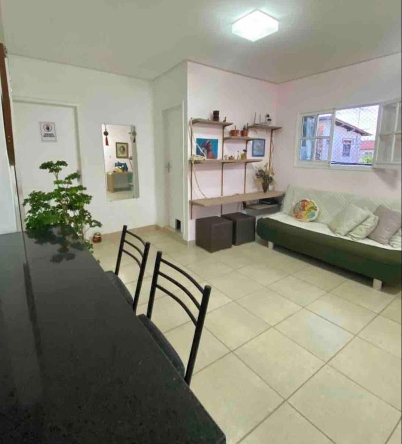 Apartamento Casa 90m, Dois Quartos, Proxima As Praias *