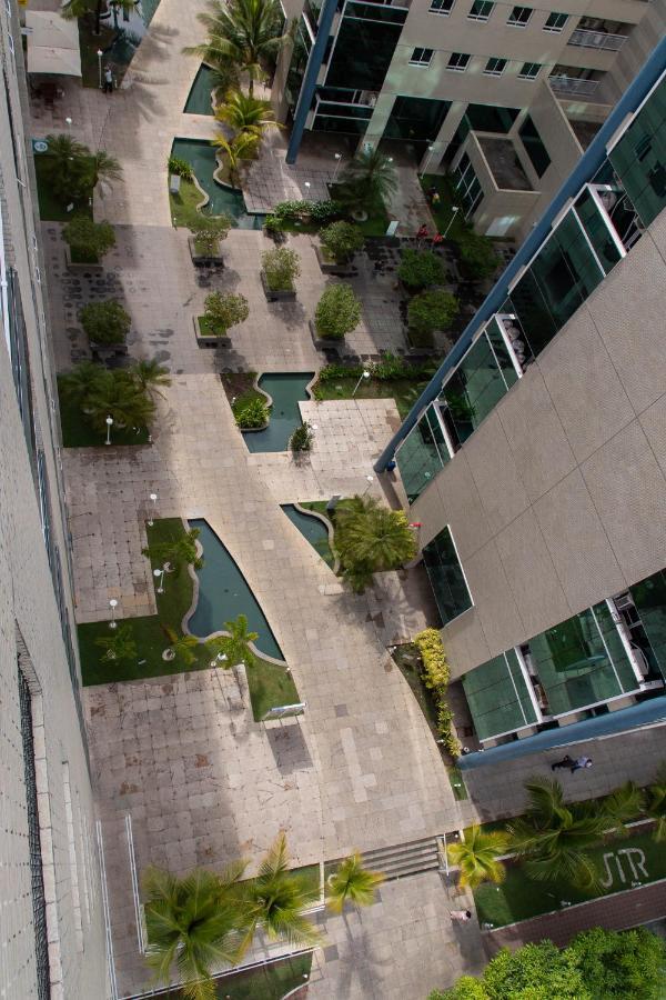 Apto Beira Mar, Orla, Area De Lazer Completa Na Cobertura E Vista Mar, Vigilante E Condominio 24h, Al Apartamento *