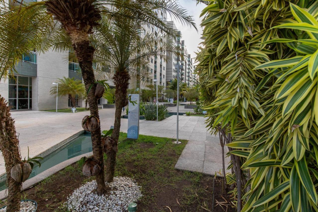 Apto Beira Mar, Orla, Area De Lazer Completa Na Cobertura E Vista Mar, Vigilante E Condominio 24h, Al Apartamento Maceió