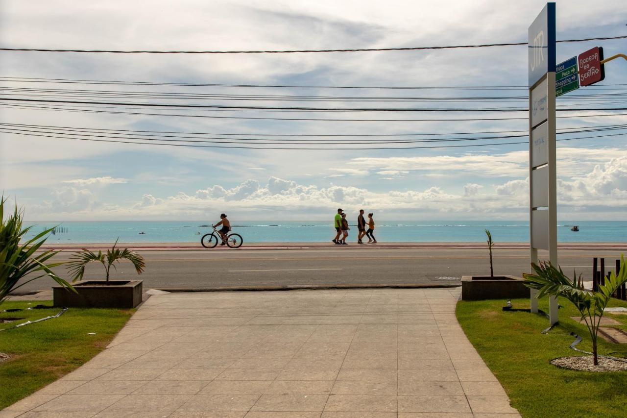 Apto Beira Mar, Orla, Area De Lazer Completa Na Cobertura E Vista Mar, Vigilante E Condominio 24h, Al Apartamento Maceió