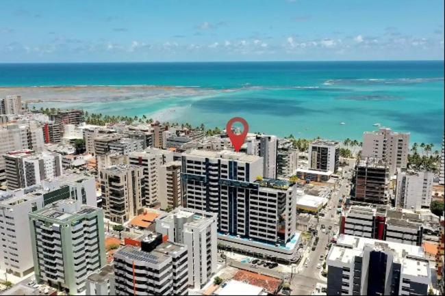 Edf Time Ponta Verde, 523 Apartamento *