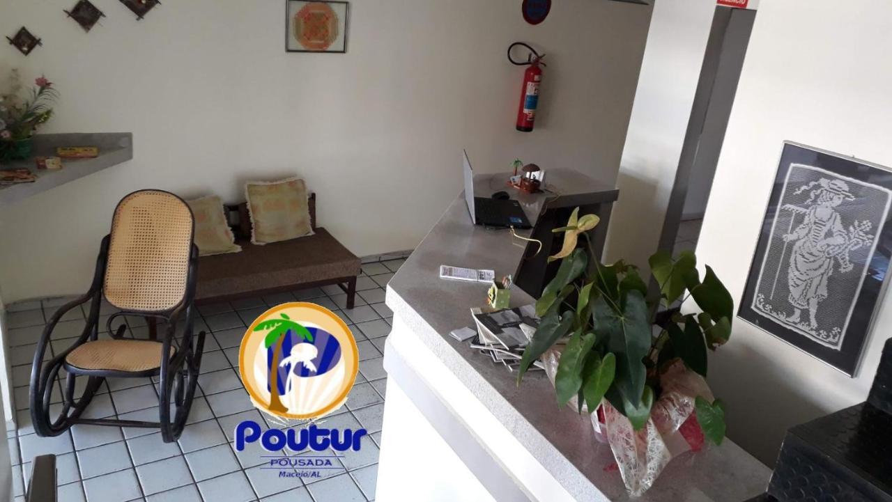 Poutur Pensão 2*