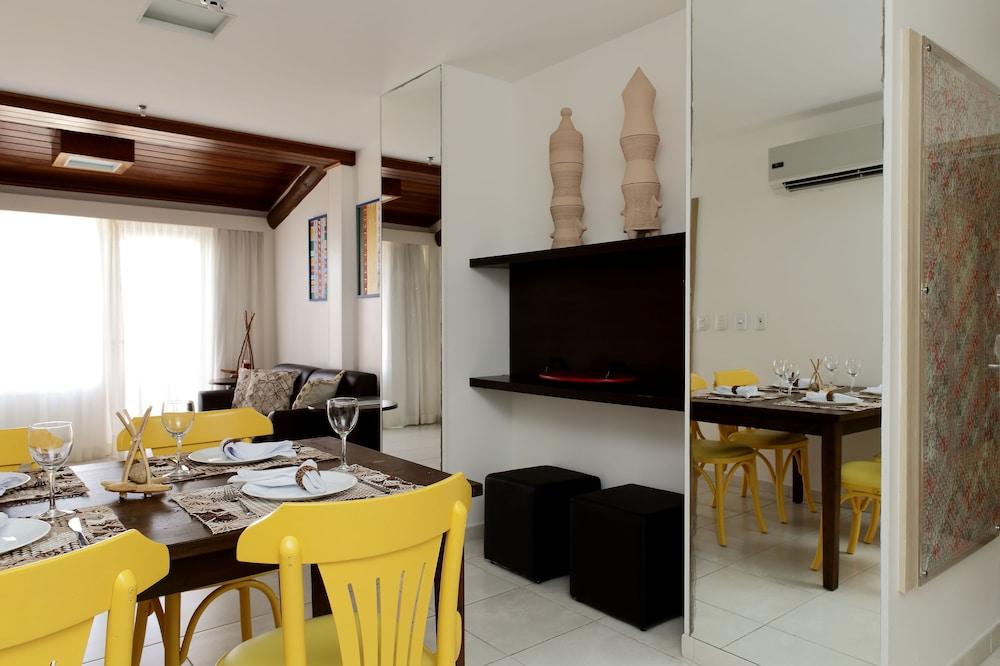 Ponta Do Frances Hotel 4*