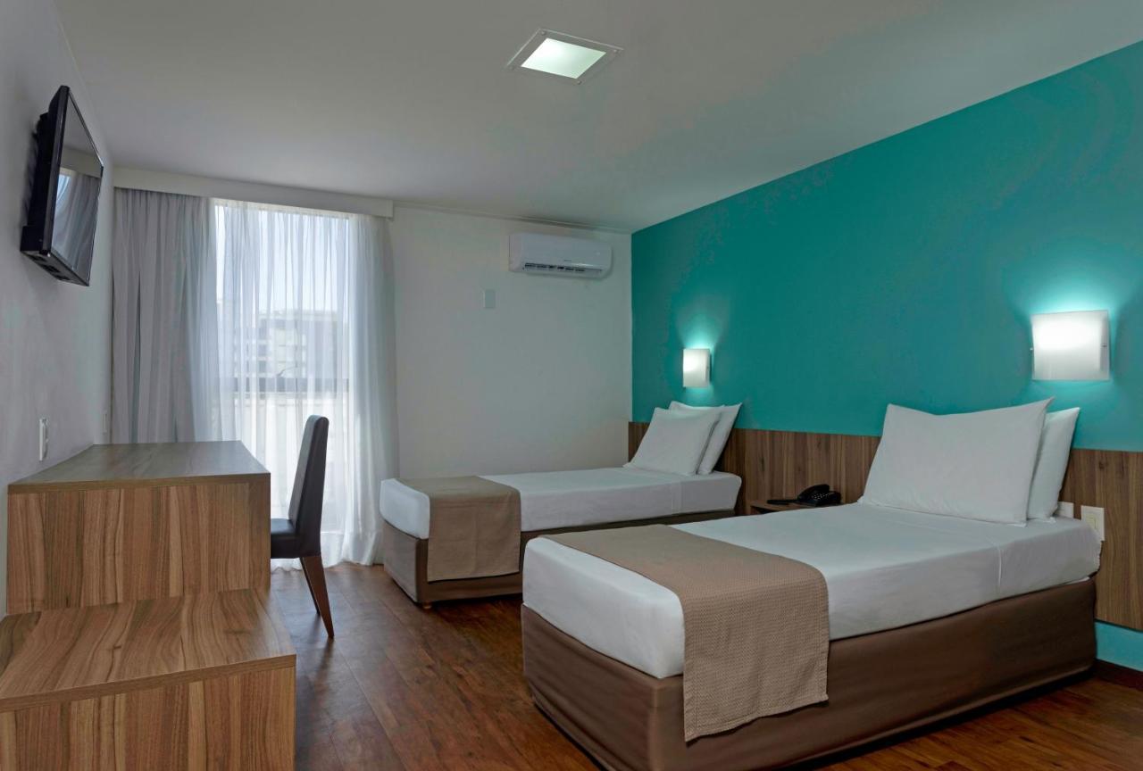 Hotel Marinas