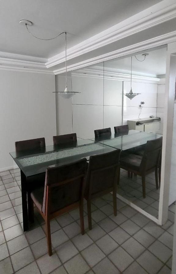 Quarto Com Banheiro Privativo Dentro De Um Ap Na Praia Da Ponta Verde