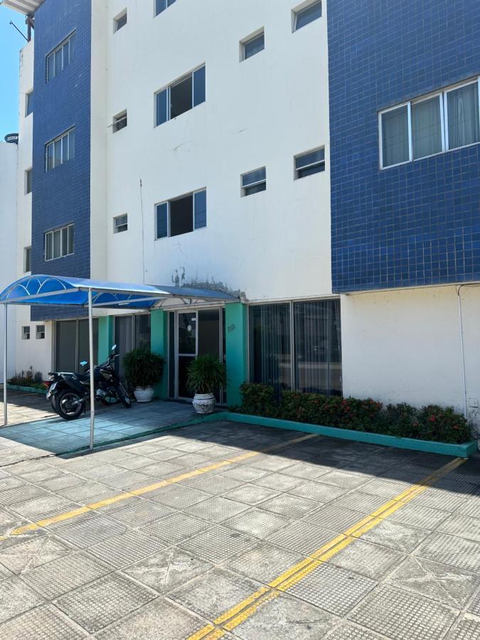Hotel Praia Corais De *