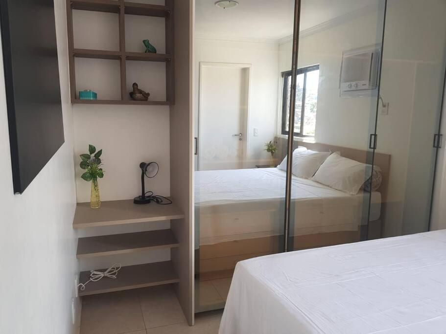 Apt. A 1km Da Praia, Piscina, Wi-fi, Smart Tv. * Maceió