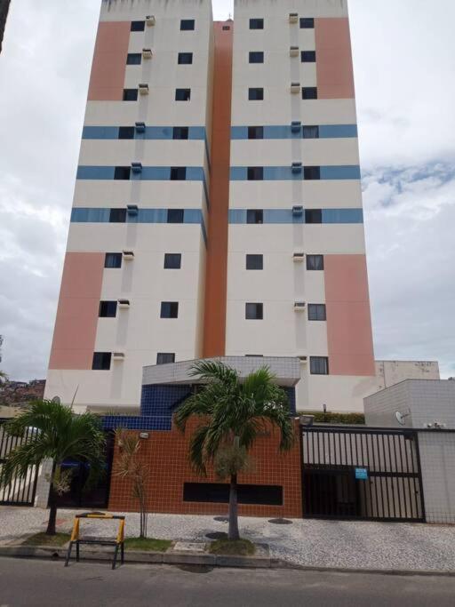 Apt. A 1km Da Praia, Piscina, Wi-fi, Smart Tv. Apartamento Maceió